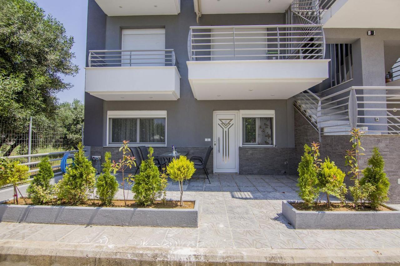 Kasta Bnb Ofrínion Exterior foto